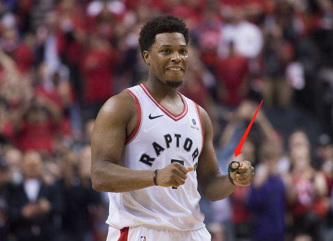 积极响应国 积极响应国