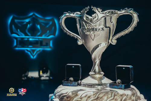 队走的是截 队走的是截