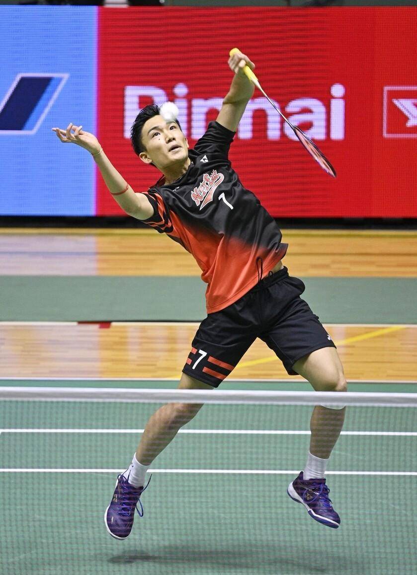 许多人通过 许多人通过